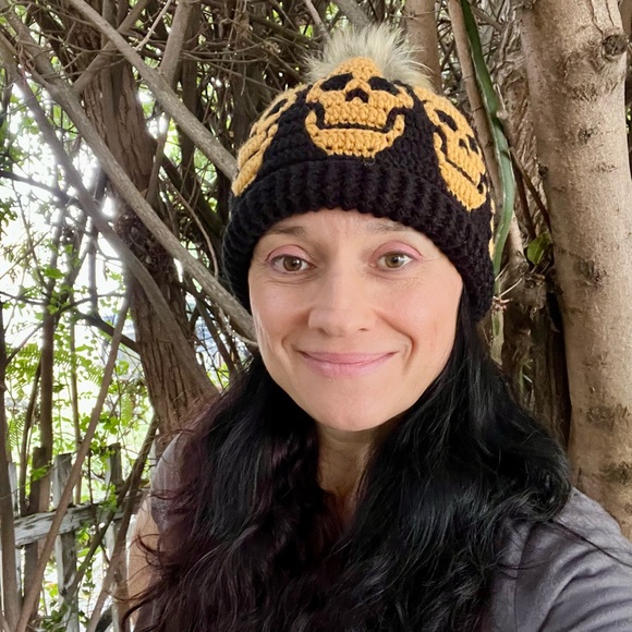 💀Skull pattern beanie💀 - Picture 8 of 8